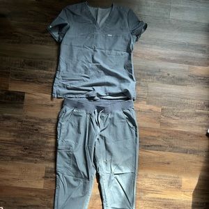 Used set of Figs size XL bottoms with L top